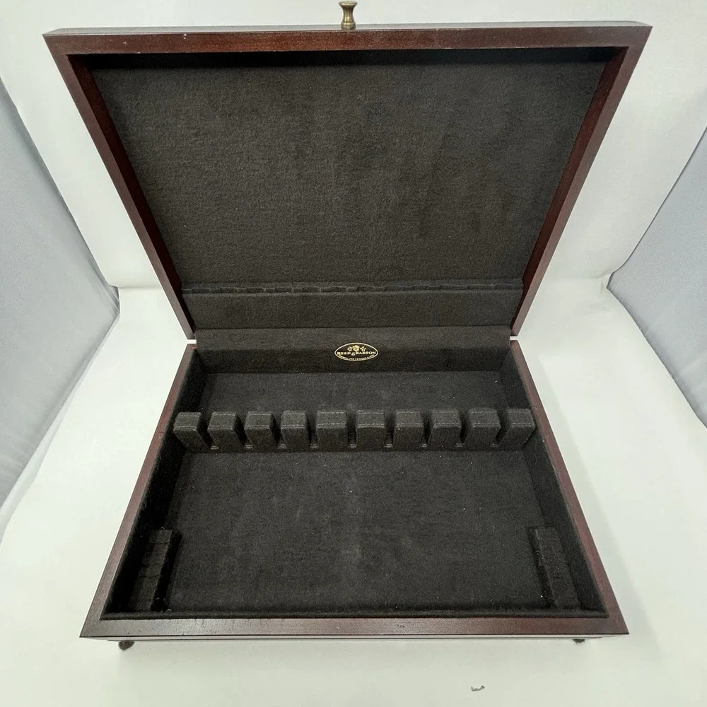 VTG Reed & Barton Anti-Tarnish Eureka Wooden Silverware Flatware Storage Box